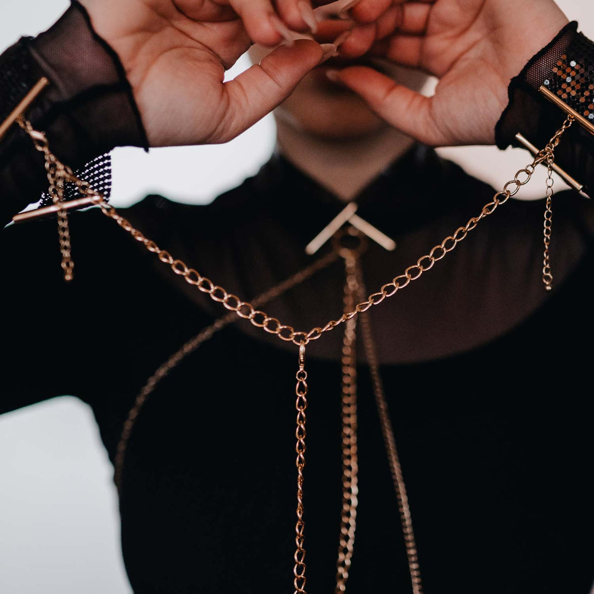 Desir Metallique Mesh Collar