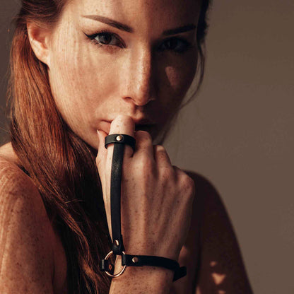 Maze Hand Bracelet Harness